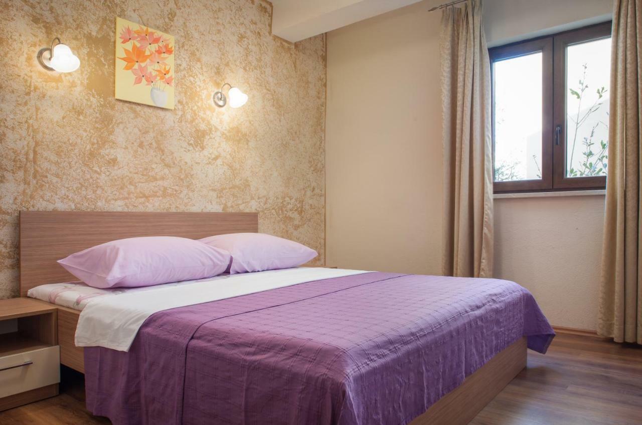 Apartments Kate Makarska Exterior photo