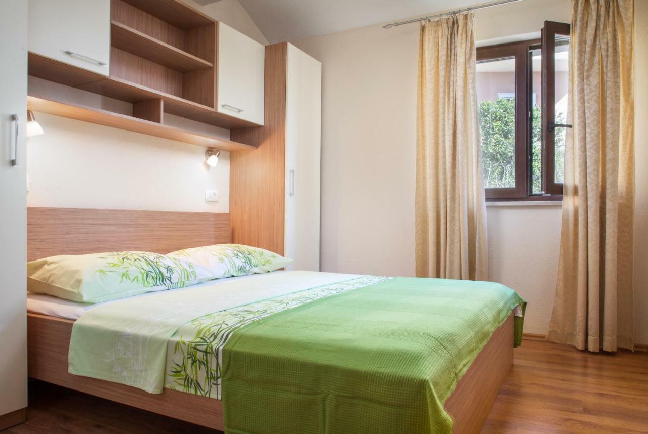 Apartments Kate Makarska Exterior photo